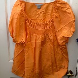 FINAL MARKDOWN 𝅺Peter nygard silk top 20